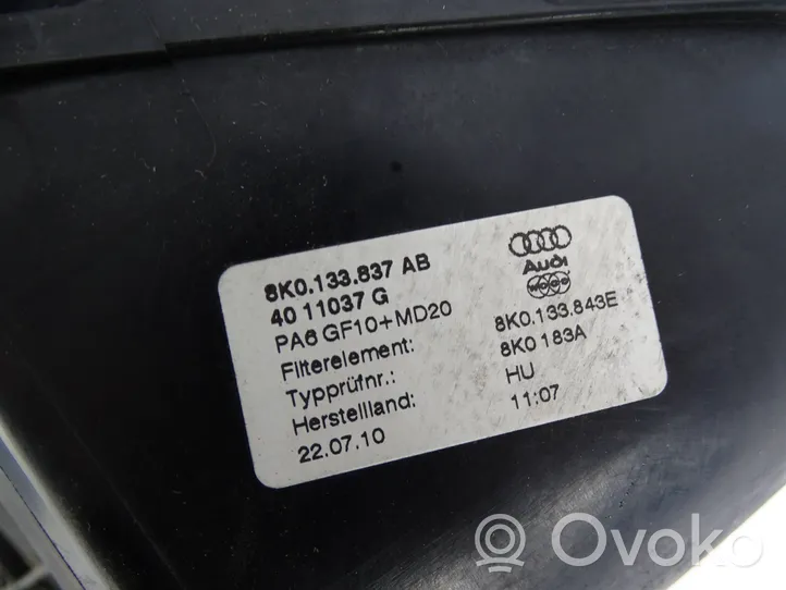 Audi A4 S4 B8 8K Boîtier de filtre à air 8K0133837AB