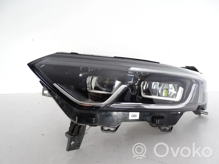 Renault Koleos II Phare frontale 260604608R