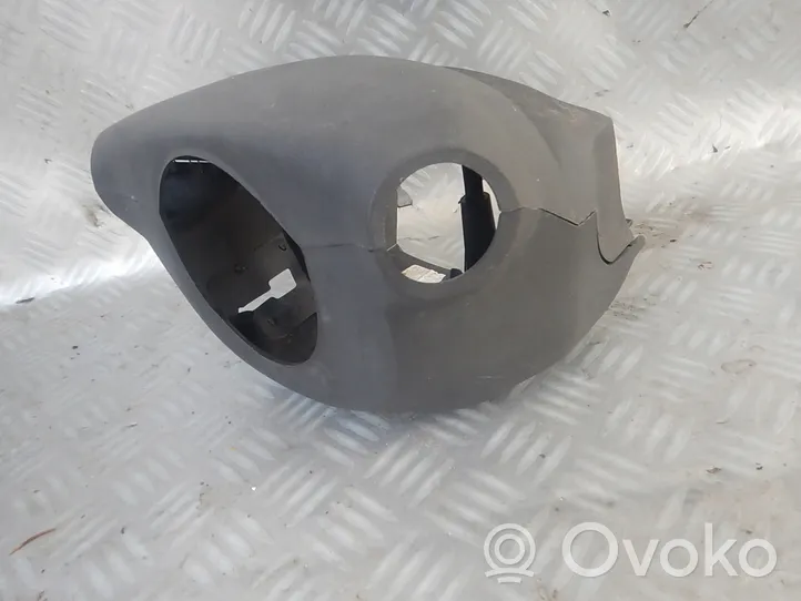 Nissan Titan Rivestimento del piantone del volante 4847085200