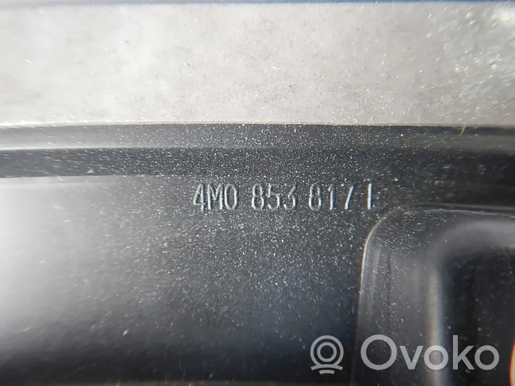 Audi Q7 4M Listwa błotnika tylnego 4M0853817E