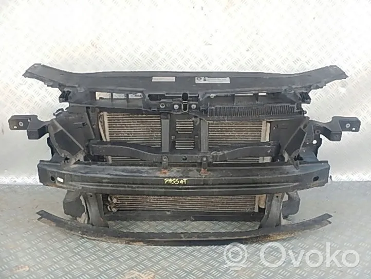 Volkswagen PASSAT B6 Kit de pièce par-chocs avant 3C0805588F