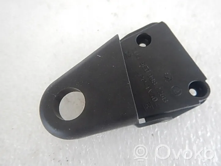 Skoda Octavia Mk3 (5E) Support phare frontale 5E0998226B