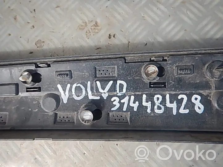 Volvo XC90 Etuoven lista (muoto) 31448428