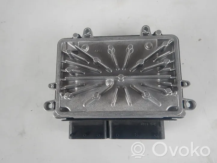 Volvo C30 Calculateur moteur ECU 30650454