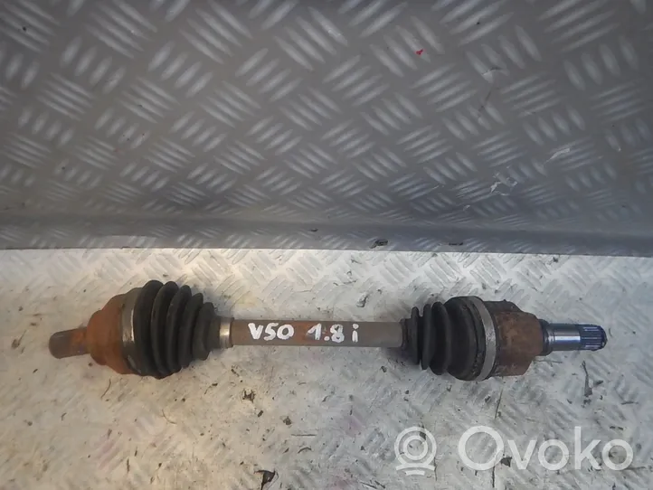 Volvo V50 Półoś przednia 30759110