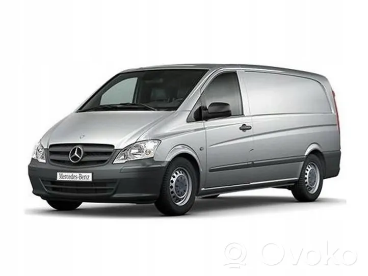 Mercedes-Benz Vito Viano W639 Element deski rozdzielczej / dół 