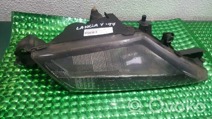 Lancia Y 840 Lampa przednia 37120748