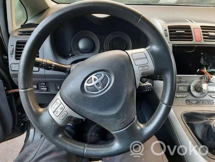 Toyota Auris E210 Maniglia esterna per portiera anteriore 692100D060A1