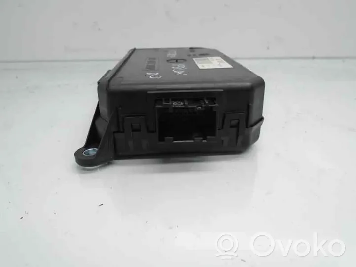 Lancia Ypsilon Oven keskuslukituksen ohjausyksikön moduuli 46779242