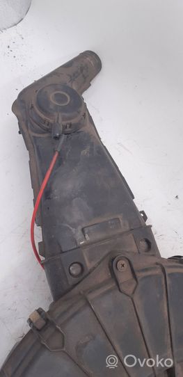 Opel Kadett E Boîtier de filtre à air 90324443