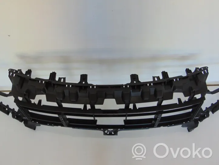 Porsche Cayenne (9Y0 9Y3) Grille calandre supérieure de pare-chocs avant 9Y0807683M