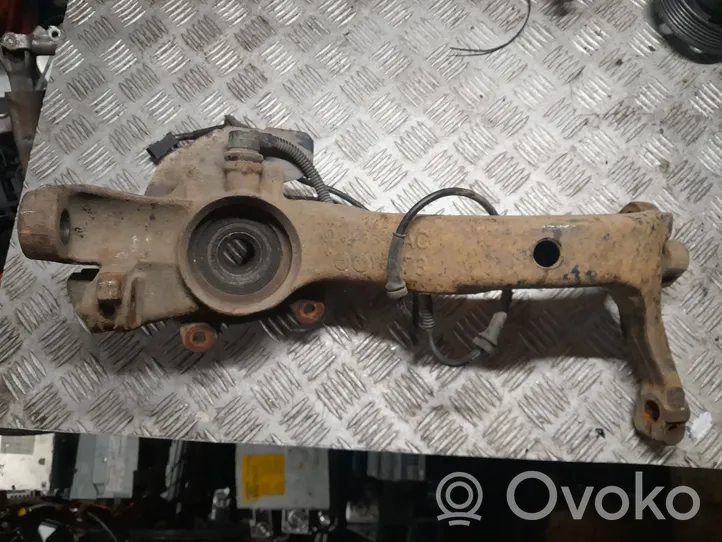 Audi A4 S4 B5 8D Mozzo ruota anteriore 8D0407258