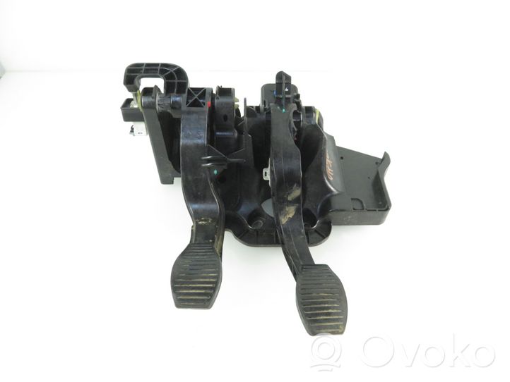 Fiat Doblo Pedal assembly 