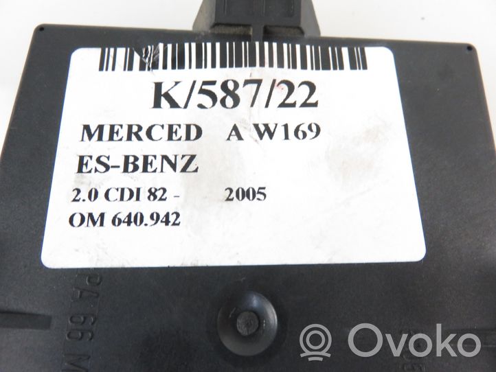 Mercedes-Benz A W169 Oven ohjainlaite/moduuli 