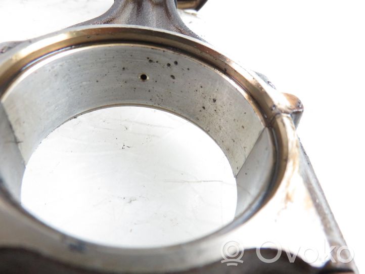 Audi A3 S3 8P Piston avec bielle 