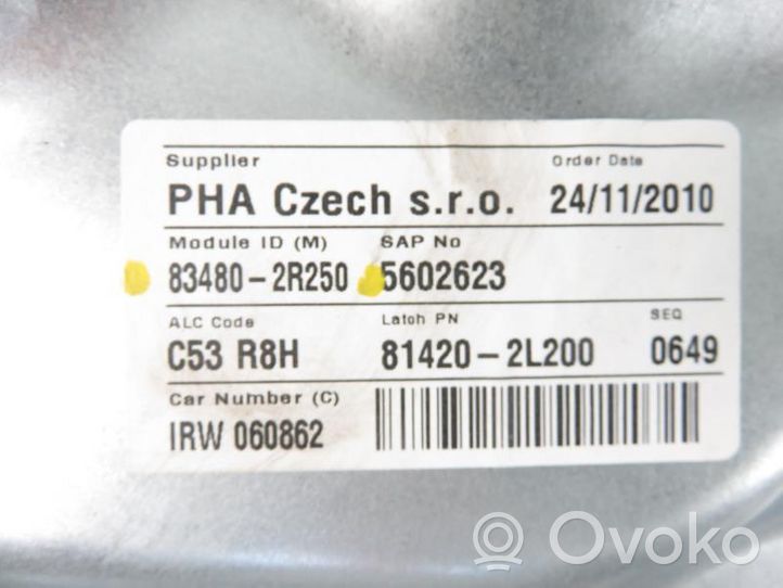 Hyundai i30 Elektryczny podnośnik szyby drzwi tylnych 834502R000FD