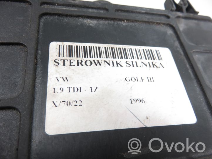 Volkswagen Golf III Sterownik / Moduł ECU 0281001323