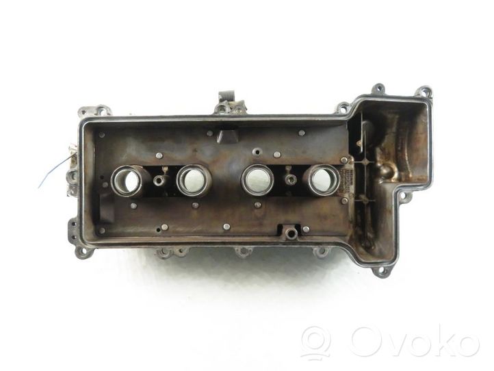 Daihatsu YRV Rocker cam cover 