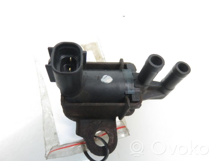 Ford Fusion Valve vacuum 25619C915AA