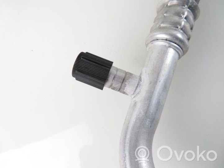 Infiniti QX30 Air conditioning (A/C) pipe/hose 