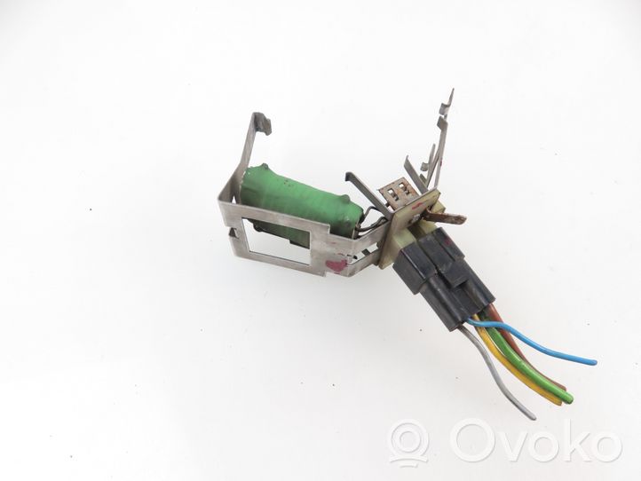 Opel Omega A Heater blower motor/fan resistor 