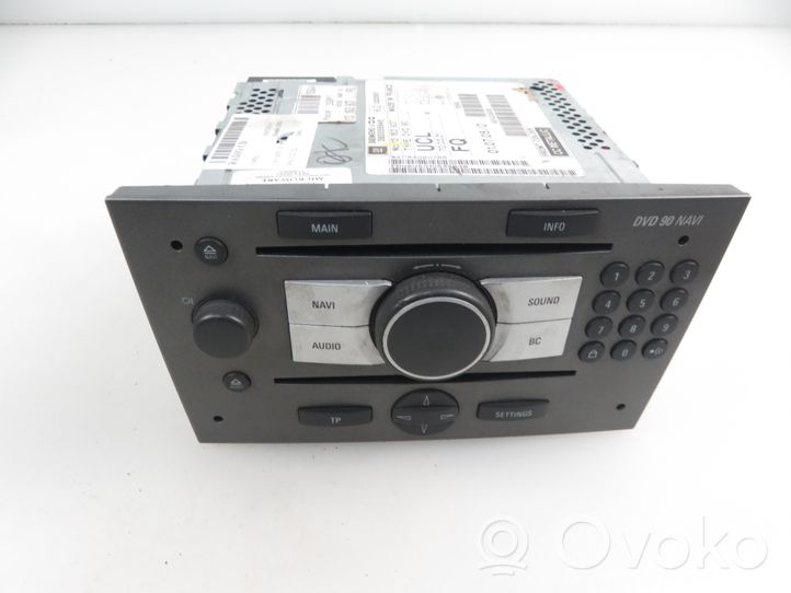 Lancia Delta Radio/CD/DVD/GPS-pääyksikkö 