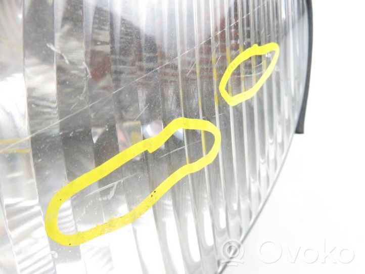 Ford Mondeo MK II Lampa przednia 1305235440