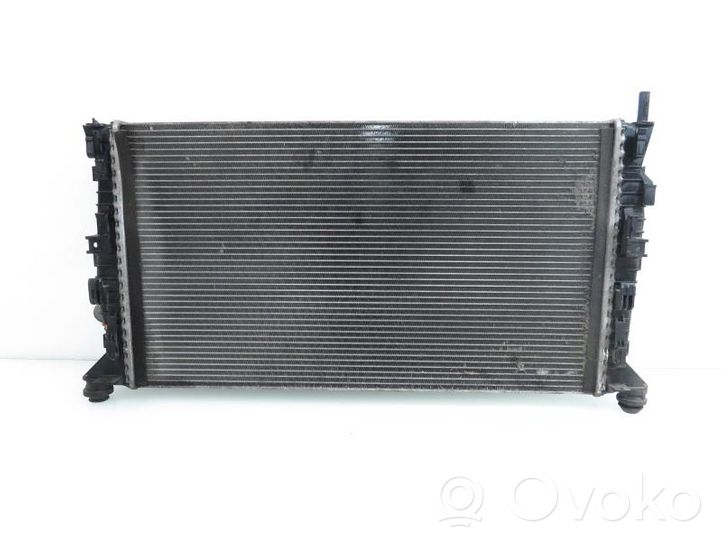 Ford C-MAX I Radiateur de refroidissement 