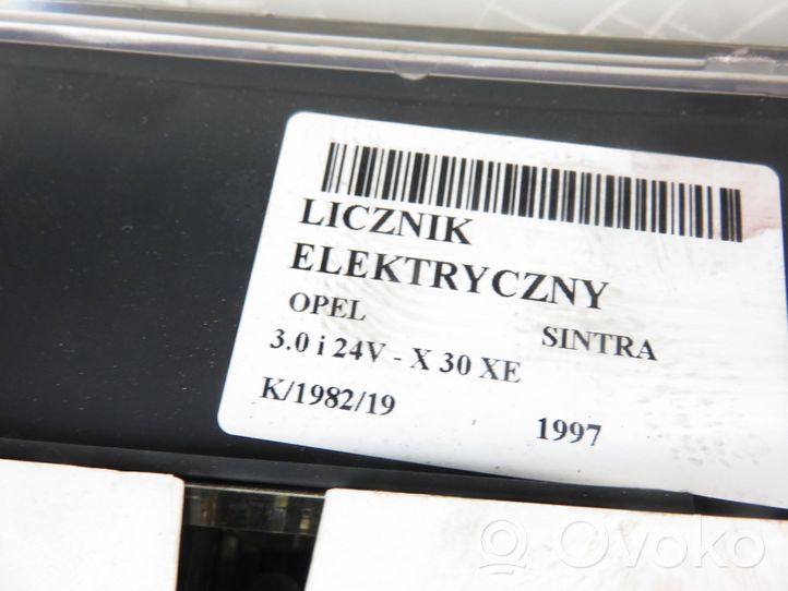Opel Sintra Licznik / Prędkościomierz 