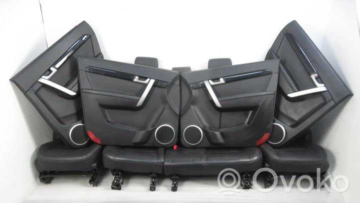 Chevrolet Captiva Seat set 