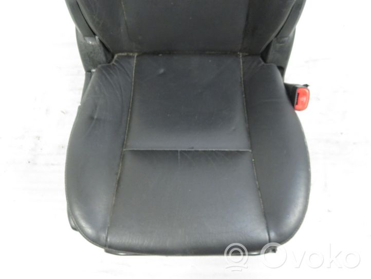 Chevrolet Captiva Seat set 