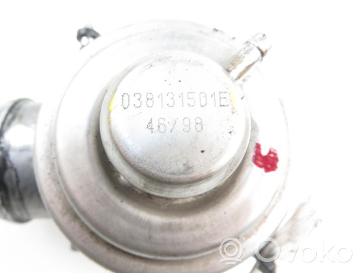 Volkswagen Bora Soupape vanne EGR 038129637