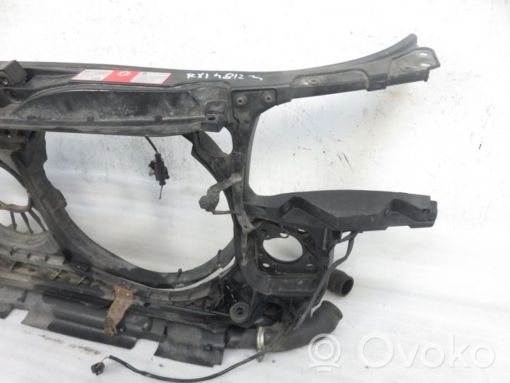 Audi A4 S4 B6 8E 8H Staffa del pannello di supporto del radiatore 