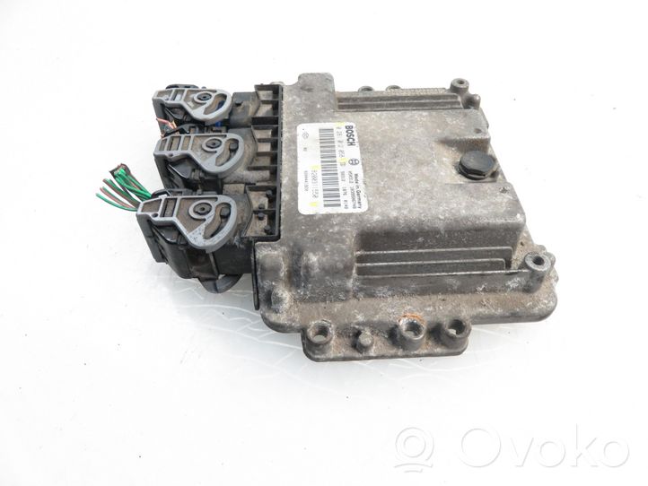 Renault Laguna II Calculateur moteur ECU 0281012058