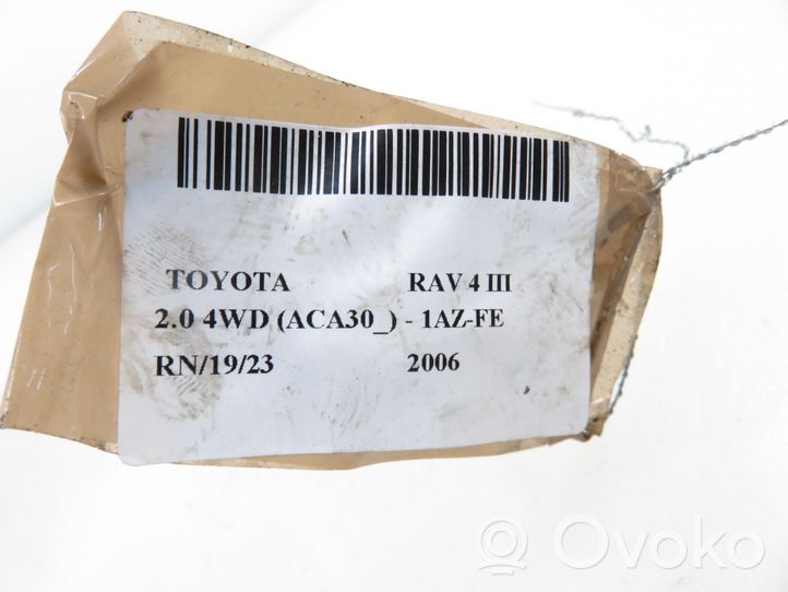 Toyota RAV 4 (XA30) Pinza del freno posteriore 