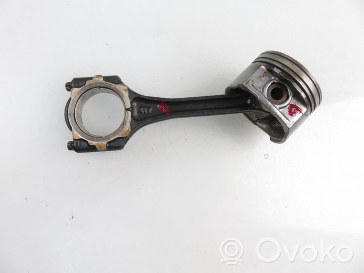 Chevrolet Epica Piston with connecting rod 