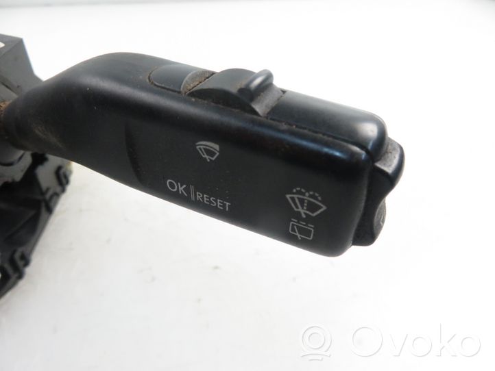 Volkswagen Touran I Leva/interruttore dell’indicatore di direzione e tergicristallo 1K0959653