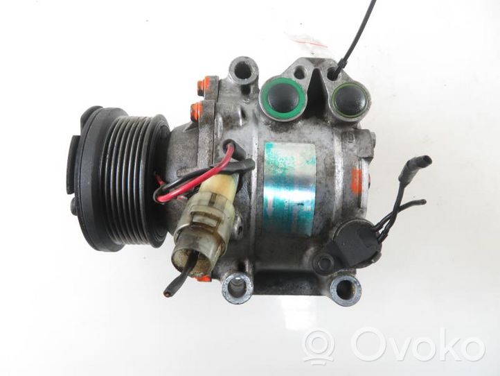 Land Rover Range Rover P38A Ilmastointilaitteen kompressorin pumppu (A/C) 