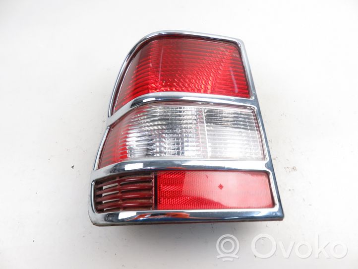 Mitsubishi Pajero Pinin Lampa tylna 