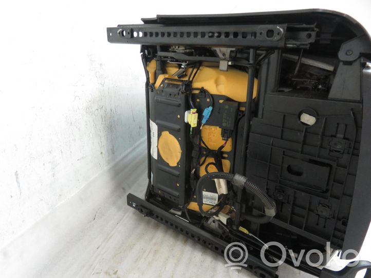 Volkswagen Touran I Asiento delantero del pasajero 