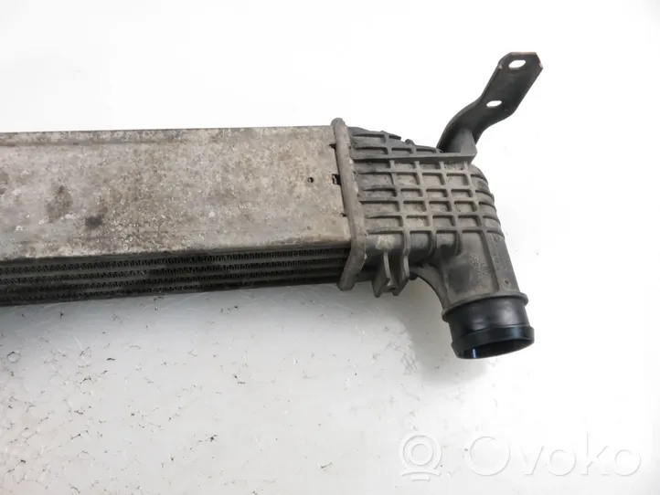 Volkswagen Sharan Chłodnica powietrza doładowującego / Intercooler 