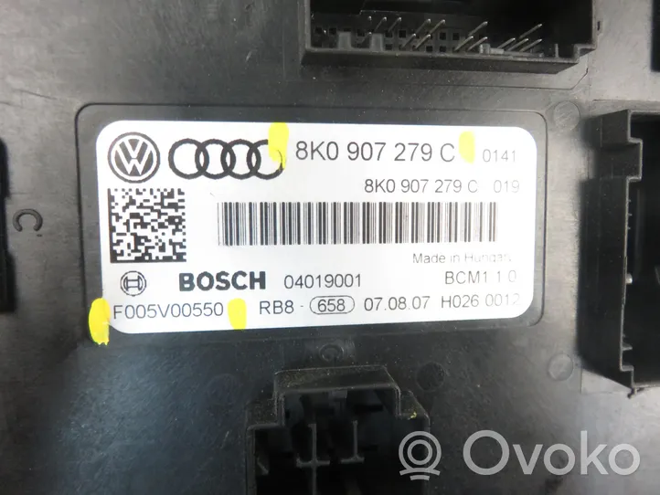 Audi A5 8T 8F Module de contrôle carrosserie centrale F005V00550