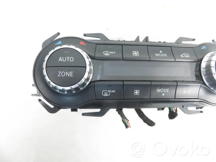 Mercedes-Benz CLA C117 X117 W117 Interior fan control switch 2469010805