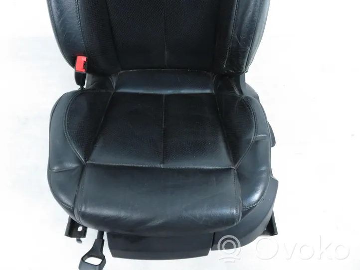 Seat Leon (1P) Asiento delantero del conductor 