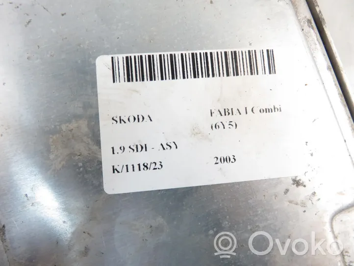 Skoda Fabia Mk1 (6Y) Calculateur moteur ECU 0281010963