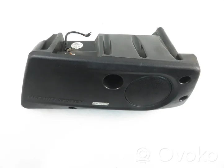 Fiat Punto (199) Subwoofer-bassokaiutin 