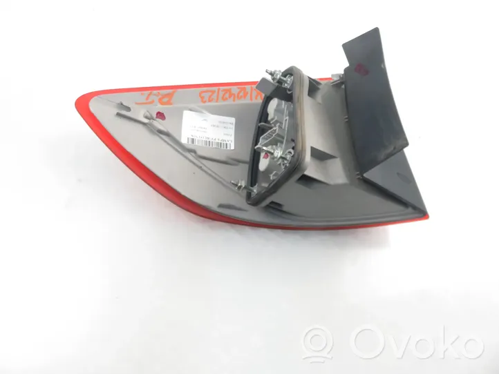 Ford Mondeo MK IV Lampa tylna 