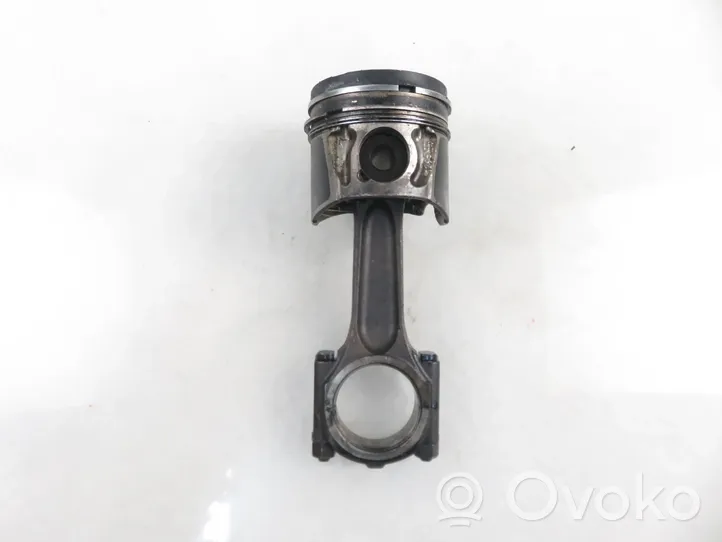 Ford Kuga I Piston with connecting rod 085190