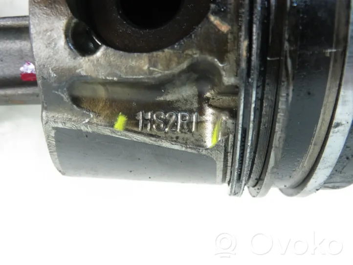 Ford Kuga I Piston with connecting rod 085190