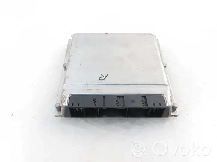 Mercedes-Benz C AMG W203 Calculateur moteur ECU 0281010528